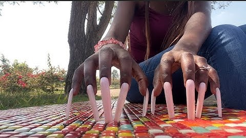 ASMR Setting and Breaking the Pattern (Floor Scratching)