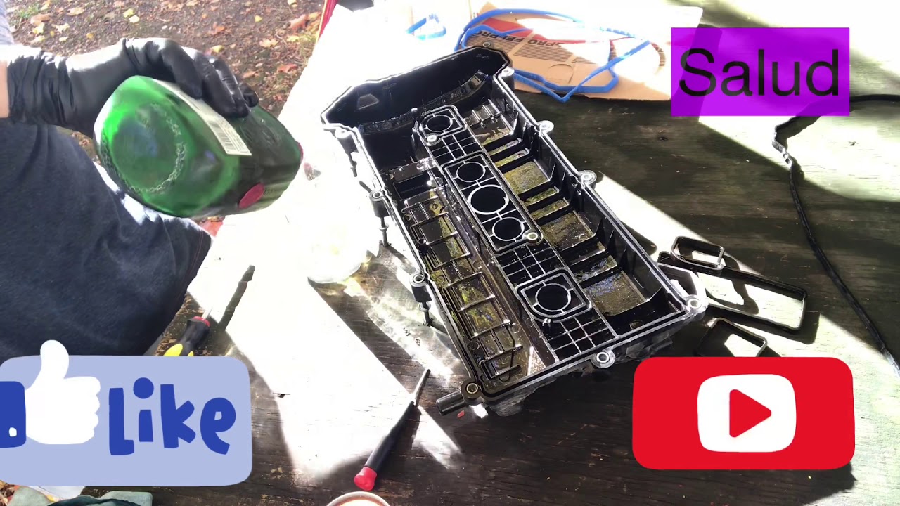 How to replace 2009 Ford Focus valve cover gasket/Como remplazar la