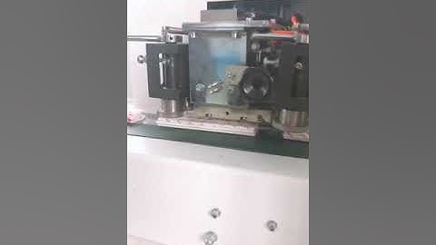 Bulk packing machine for wrapping paper straws