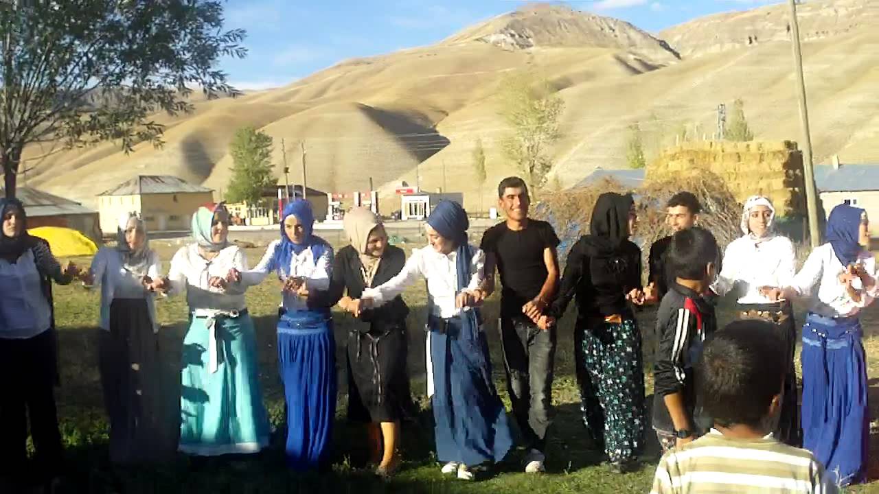 Köprüköy Mesçitli köy düğünü 2 Nihat Yılsız