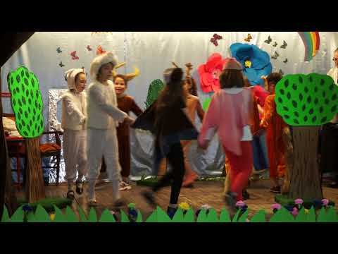 89-ე სკოლის II/1 კლასის ღონისძიება ,,ფიფქია და შვიდი ჯუჯა\"