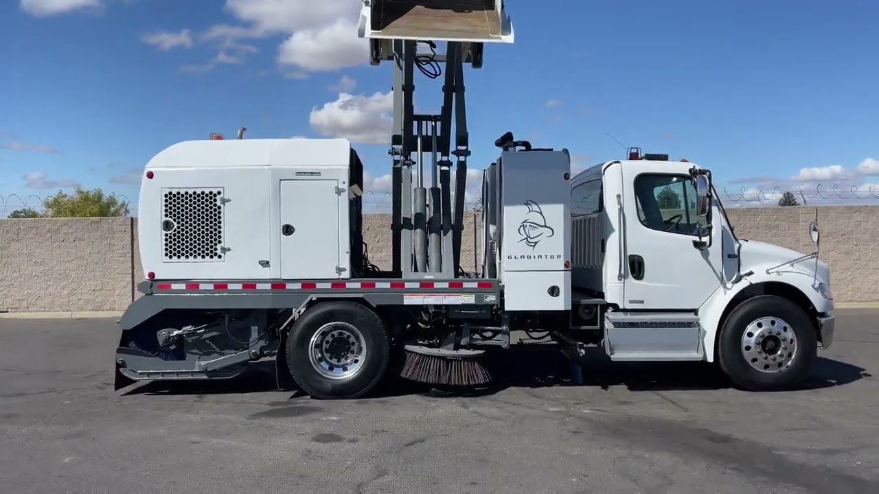 2011 Freightliner Wayne Gladiator Mechanical Street Sweeper For Sale