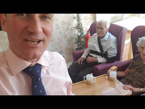 Birkdale Park Nursing Home - Live music in care  day