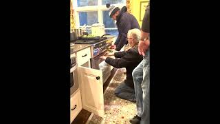 Turkey stuck in oven on Thanksgiving