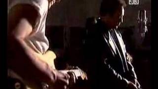 Video voorbeeld van "Tom Jones & Jeff Beck - Love Letters"