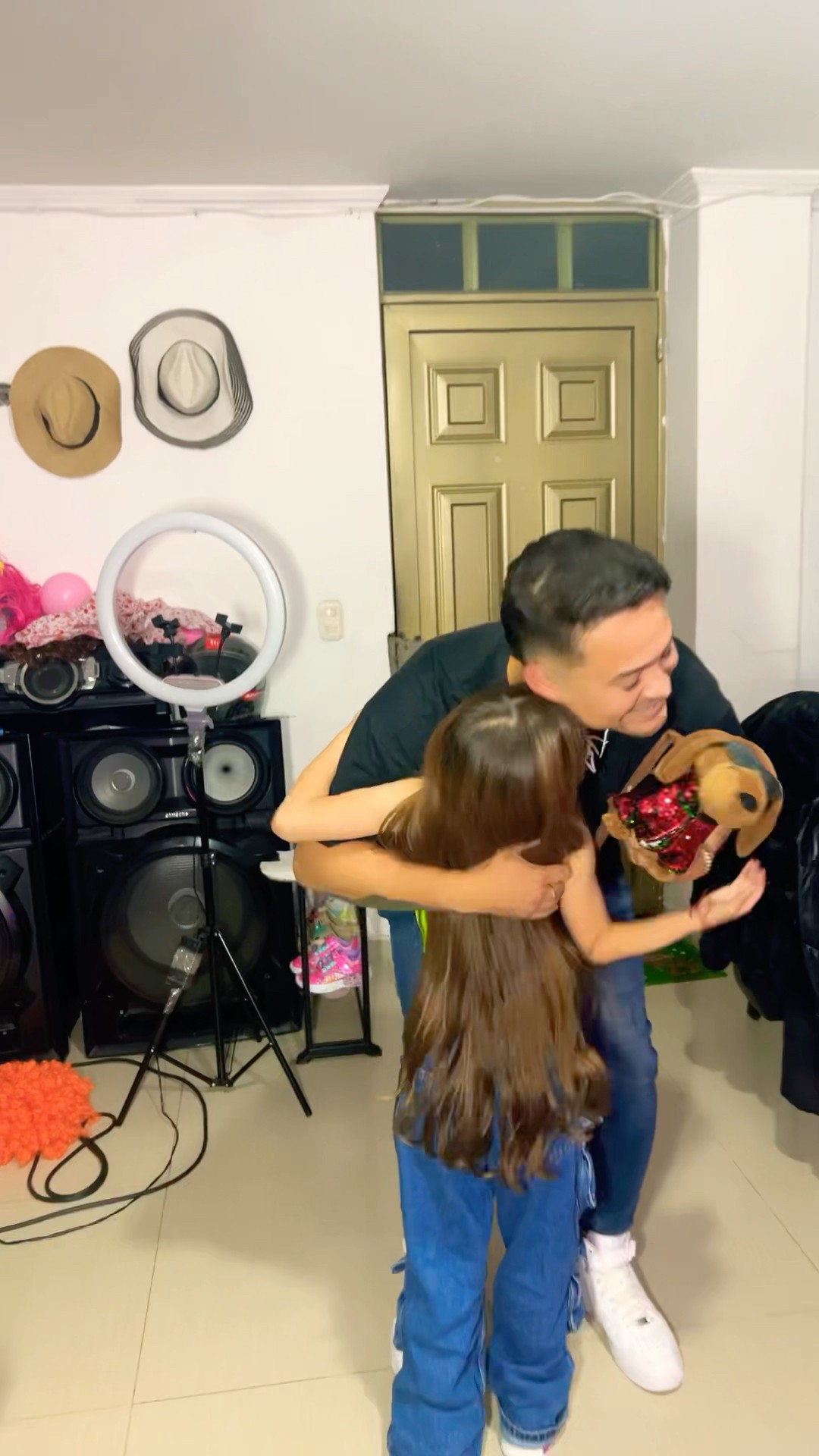 EL REGALO DE MI PAPÁ #humor #cosasdefamilia #comedia #humorfamiliar #shortviral