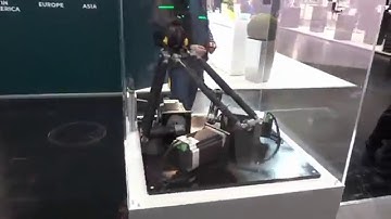 Servotronix - Delta robot controlled by softMC 3 and stepIM integrated stepper motors