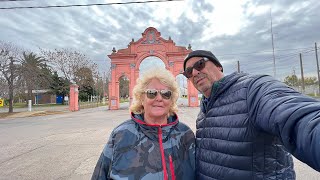 Caminamos sus calles. San Carlos de Bolivar conserva su alma pueblerina. Buenos Aires