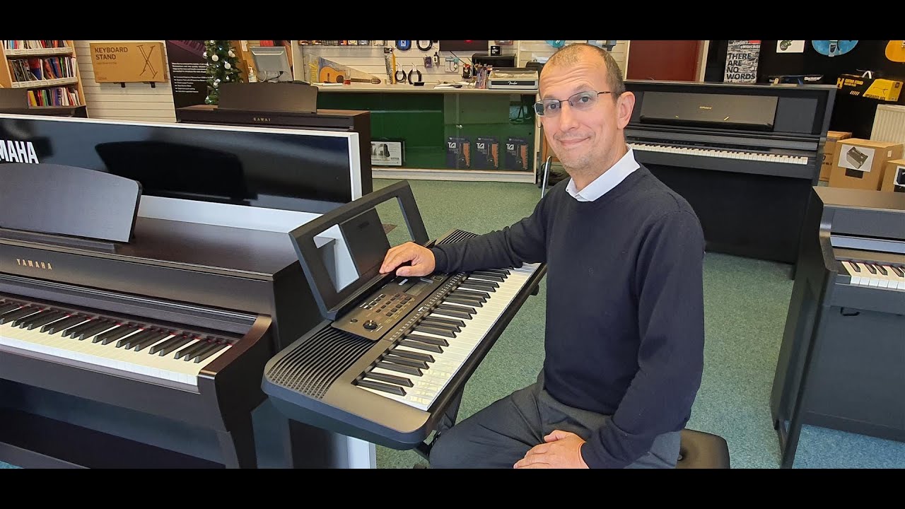 Yamaha PSR-E273 61-Key Portable Keyboard With Adaptor (Origi