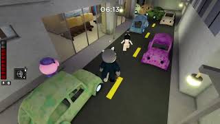 Roblox Piggy playing as Laura