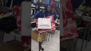 Julio Foolio catches Yungeen Ace lacking in mall 😳 #viral