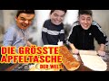 Tourette backt die größte Apfeltasche mit @CrispyRob !