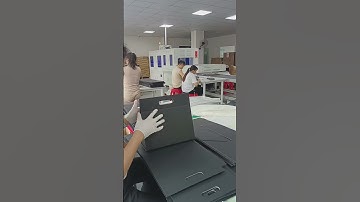 black triangular folding box #foldablebox #foldingbox #giftbox #giftboxideas #giftpackaging