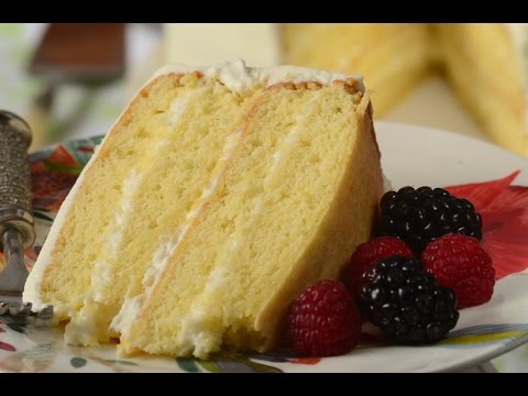 simple-vanilla-cake-recipe-demonstration---joyofbaking.com