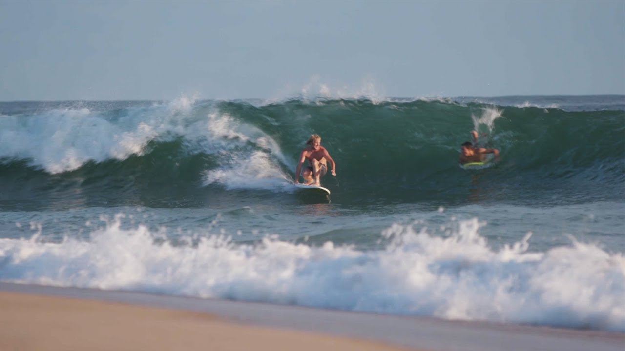 Surfing 