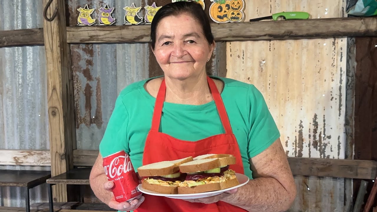 Sandwich de pollo salvadoreño 😱😱 