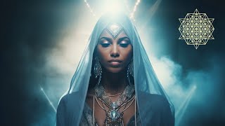 High Priestess Transmission: Activate Your Innate Body Wisdom With Your Higher Psychic Abilities.