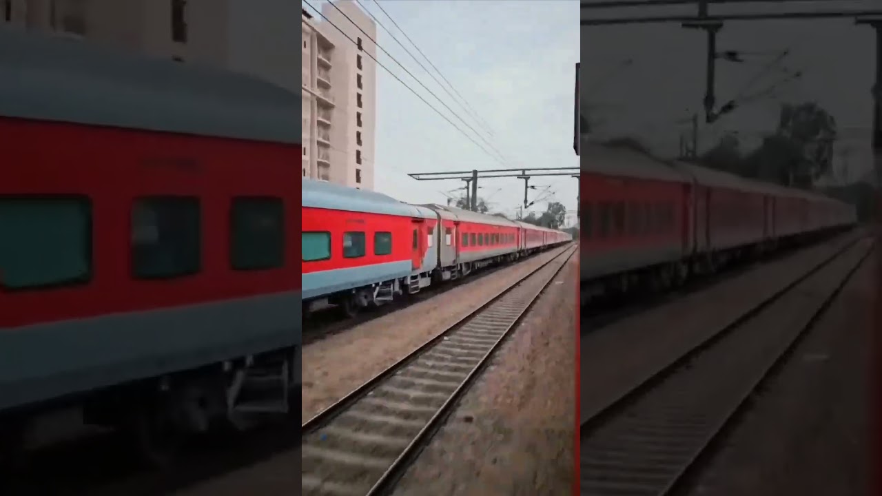 12878/New Delhi - Ranchi Garib Rath Express Highspeed parallel Action 