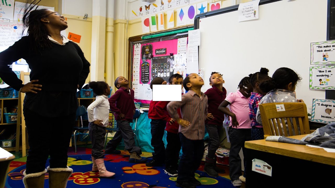 Service Year Corps Member - Crystal Simon, ArtistYear