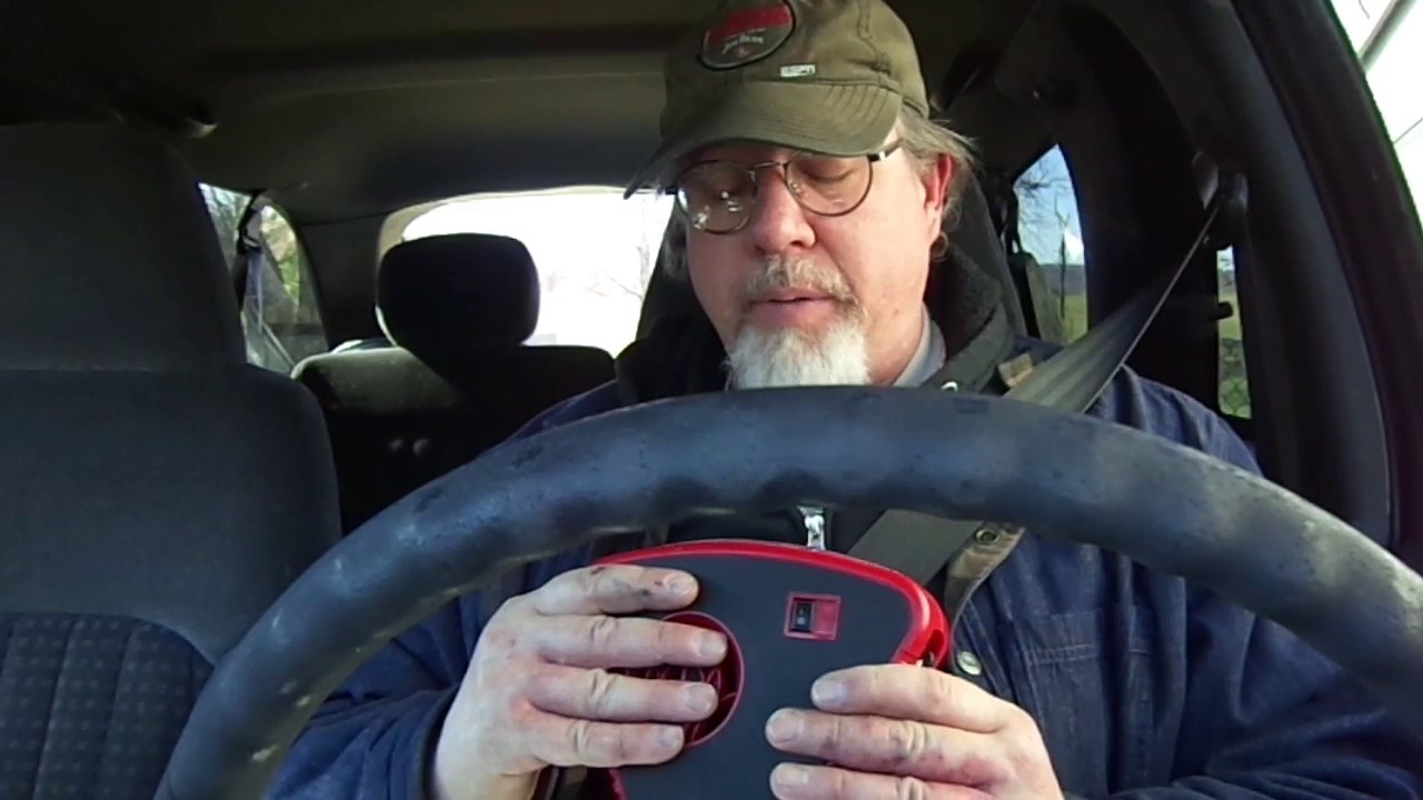 Harbor Freight - 12 Volt Auto Heater / Defroster With Light Review 