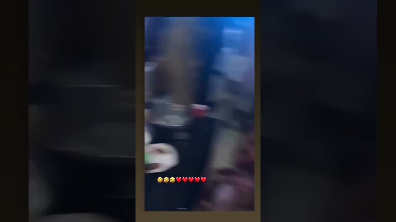 Chioma cleaning off sweats on Davido's face ❤️🙏🕊️ 