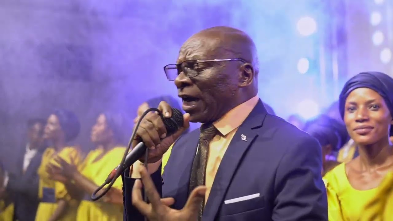 Nitainua Macho Yangu (60 ans Parapanda Celebration) by Parapanda Choir Sayuni Katudu