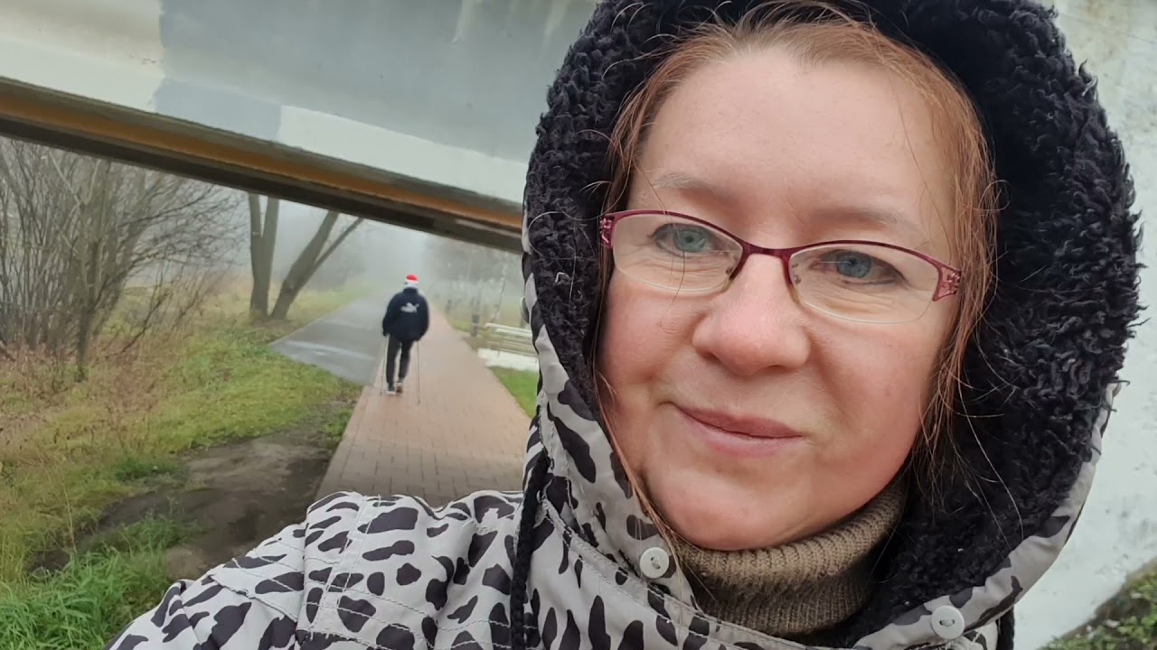 Ежик в ТУМАНЕ. Сиреневый ТУМАН. - YouTube