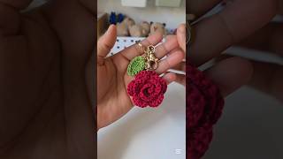 Rosa llavero ⚘️✨️ #hechoamano #crochet #amigurumi #tutorialamigurumicompleto #tejedoras