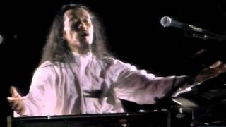 ⁣Kitaro - Koi (live in Izumo Taisha - August 10, 1990)