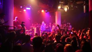 Video thumbnail of "Tigers Jaw - Carry You Over (Live @ CMJ 2013)"