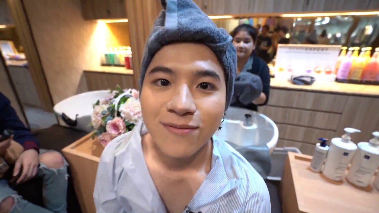 'เพิร์ธ & แปลน' สระผมให้ผู้โชคดีจากกิจกรรม L'OREAL PROFESSIONNEL