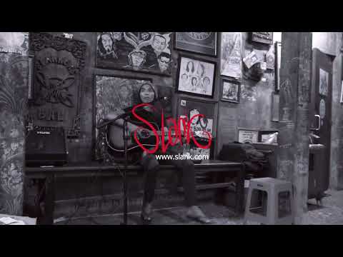 slank---foto-dalam-dompetmu-@-depan-studio-parah---youtube-music