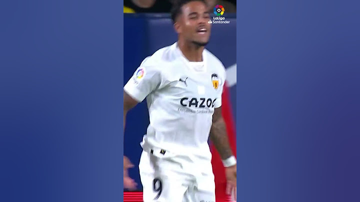 Like father, like son... Justin Kluivert! 👨‍👦💪 #shorts #laligasantander #valencia
