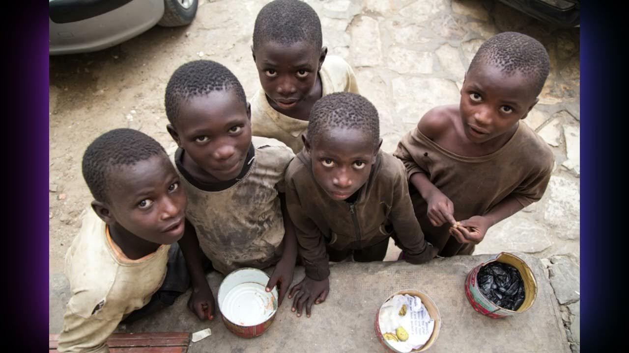Бедные дети африки. Бедные африканские дети.
