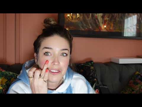 Lisa Takes Stuff Out of Boxes Episode 42. My weekly PR unboxing video.