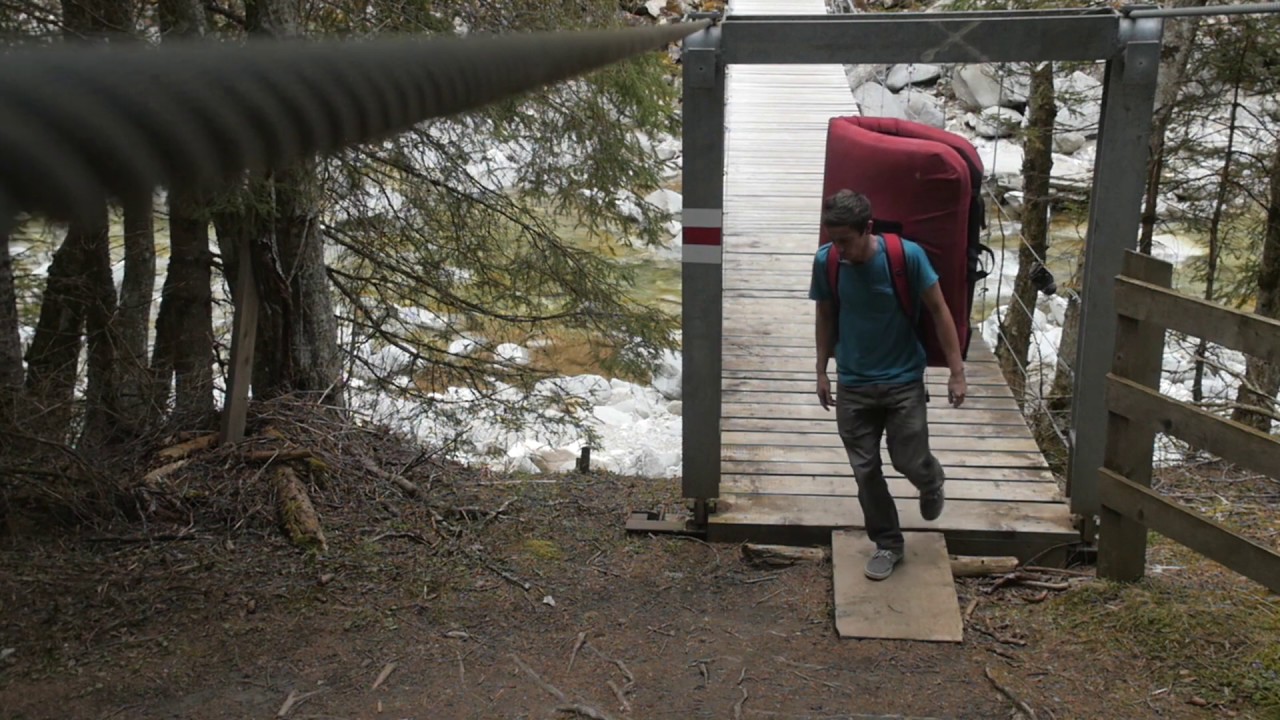 MAGIC WOOD 2015 • STEPPENWOLF (8B/V13) & OCTOPUSSY (8A/V11)