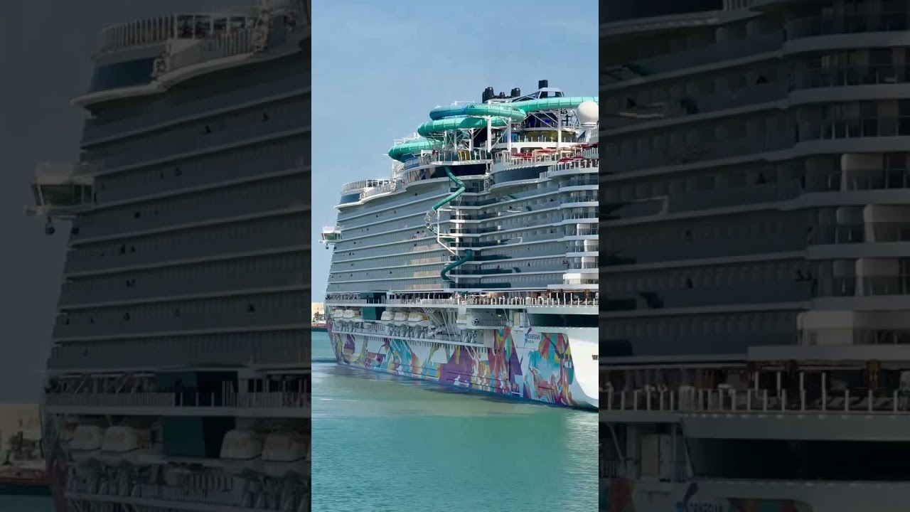 NCL CRUISE SHIP #subscribe #follow #cruiseship #food #drinks #party #travel #reels #viral #music .