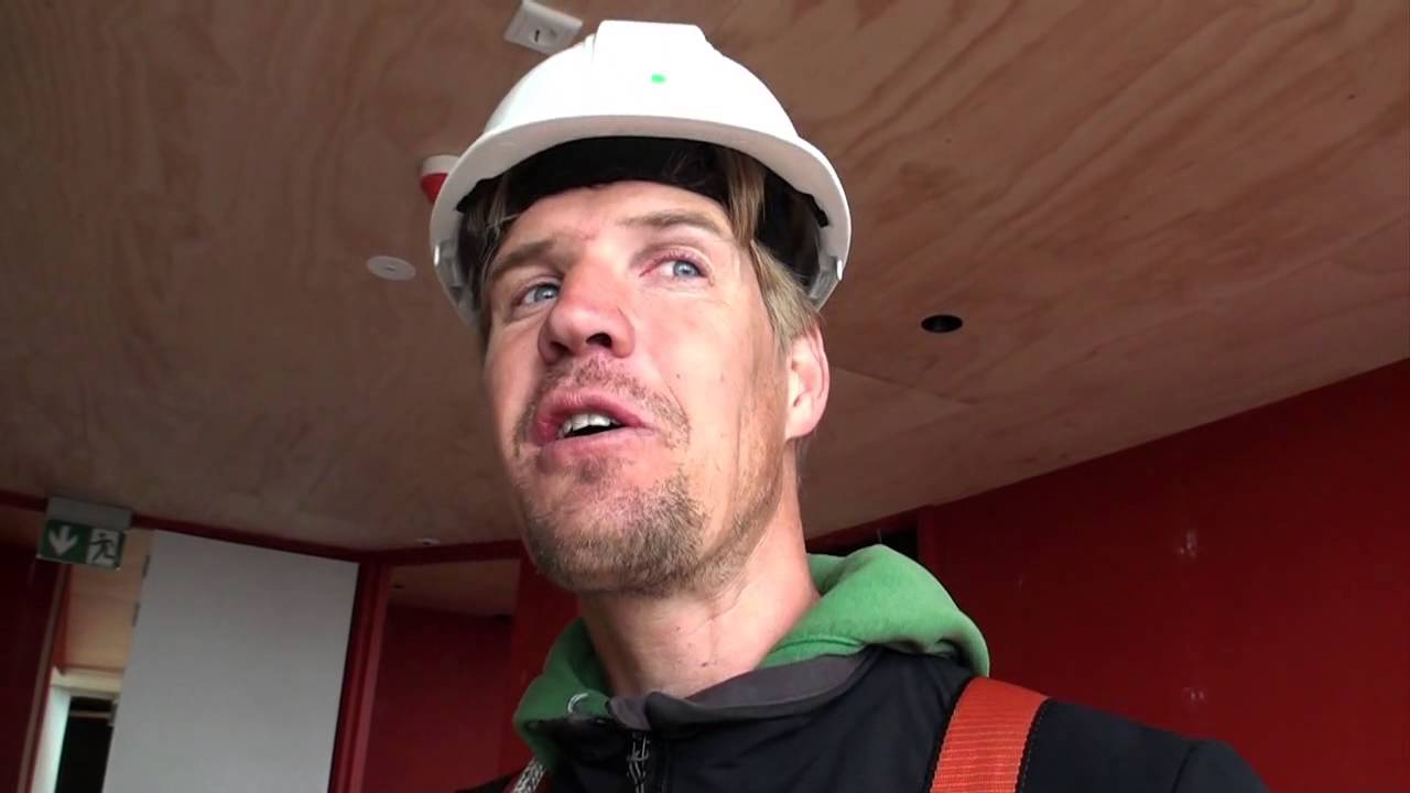 Volkshotel geschiedenis: Volksvlog 15=04 juni 2014 Dakdokters HD