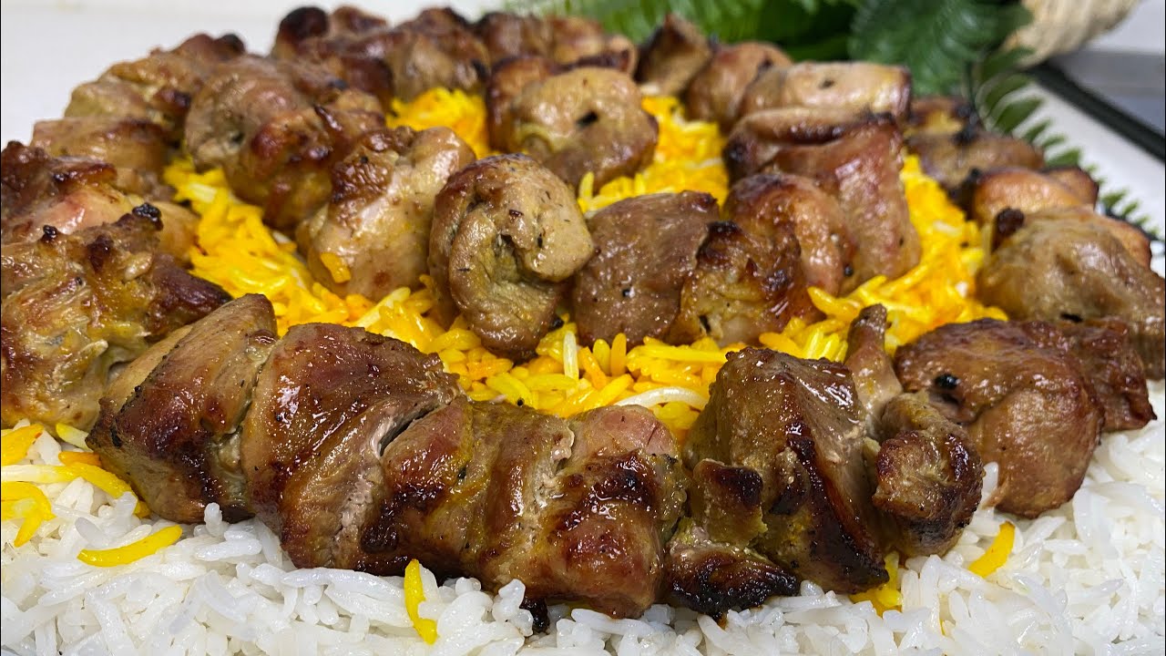 شقف فيليه ديك رومي مشوي على الفحم بيتتبلة رائعة تجعل اللحم طري و ذااايب 👌💫 Grilled turkey fillet