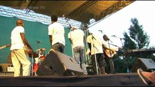 Blankets and Wine - The Villagers Band Live - "They Dance".mp4