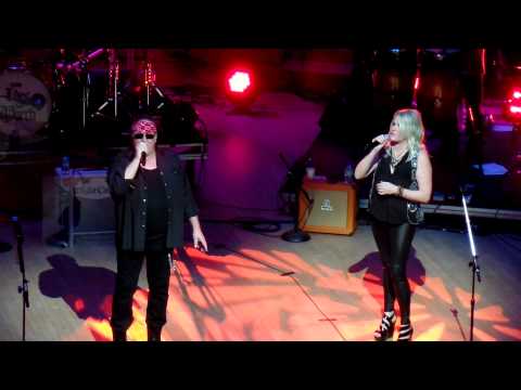 Almost Paradise- Mike Reno and Cathy Richardson World Stage 2015