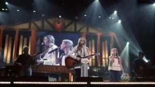 Video thumbnail of "Nashville 3x15 :: Maddie & Daphne "Light It Back Up (Heart On Fire)" [Stella Sisters]"