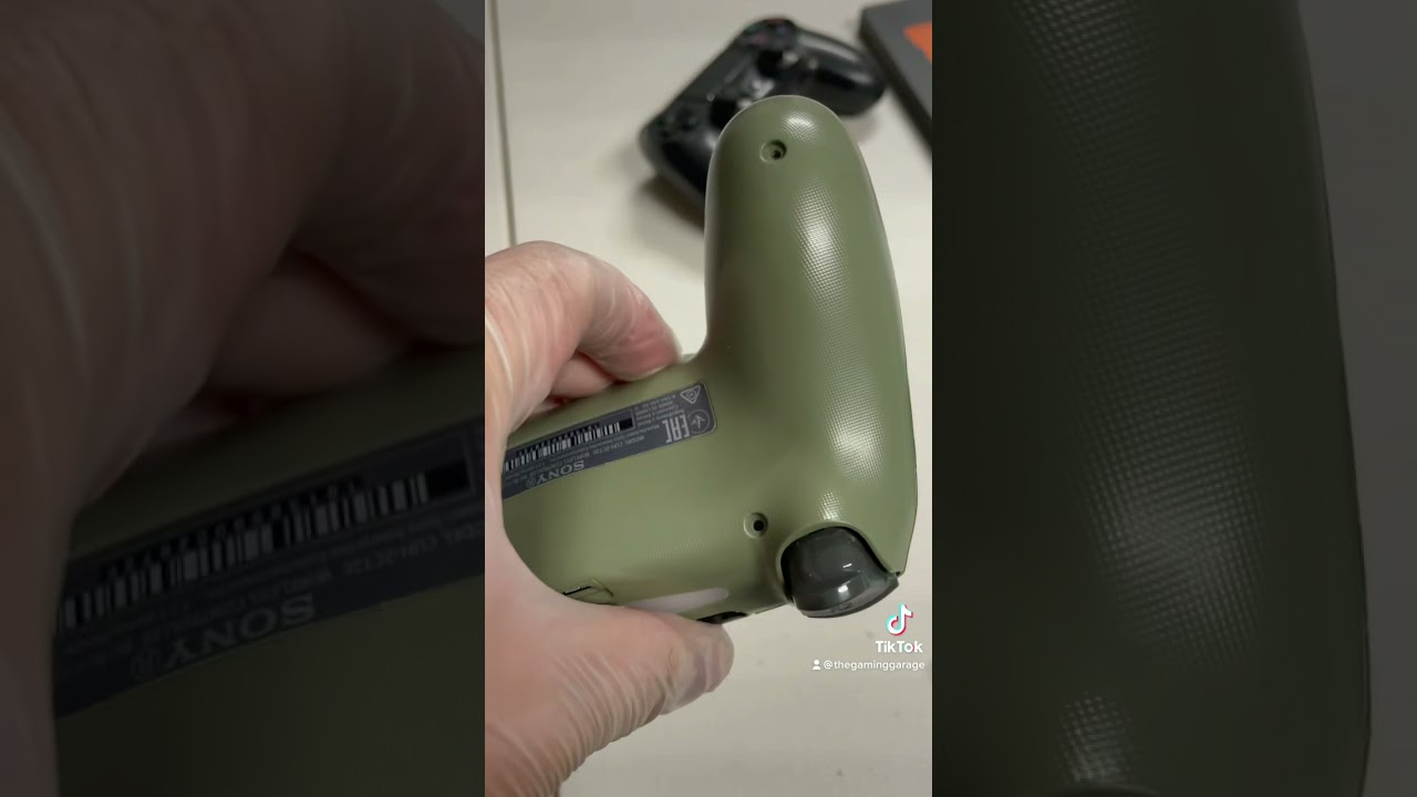 How to clean PS4 Controller 