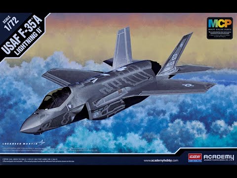 Lockheed Martin F-35 Lightning II ACADEMY 1/72 Scale Model Kit VIDEO
