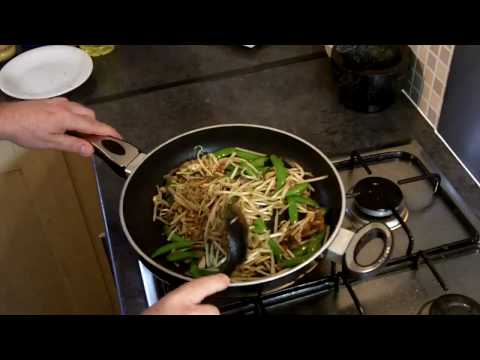 Quick Meals Thai Recipes Thai Chicken Noodles Recipe-11-08-2015