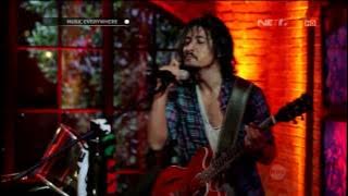 Ello - Bento - Tribute to Iwan Fals (Live at Music Everywhere) **
