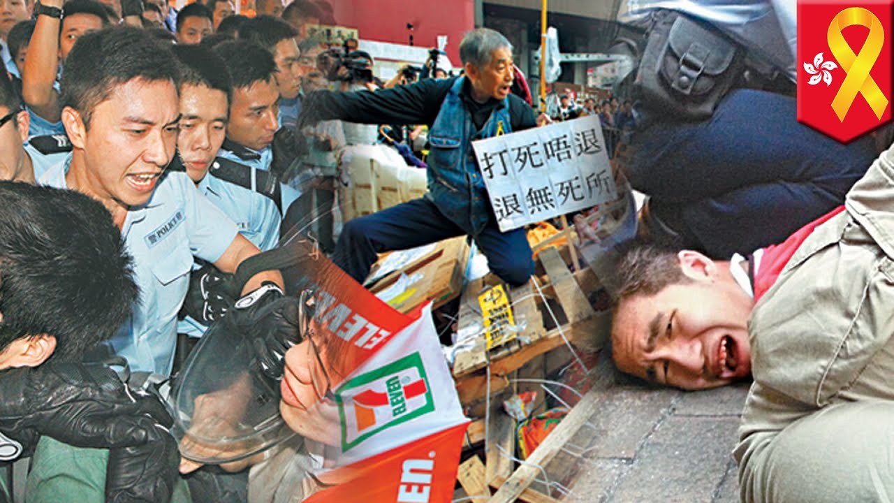 Hong Kong demonstration 2014: Violence breaks out as police clear another pro-democracy protest site