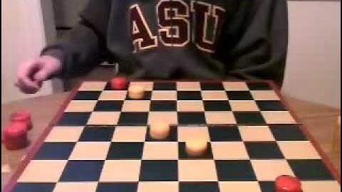 3 kings vs 2 kings in opposite corners end game