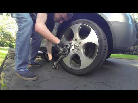 How to Change a Tire / Wheel - MKV and MK6 VW GTI