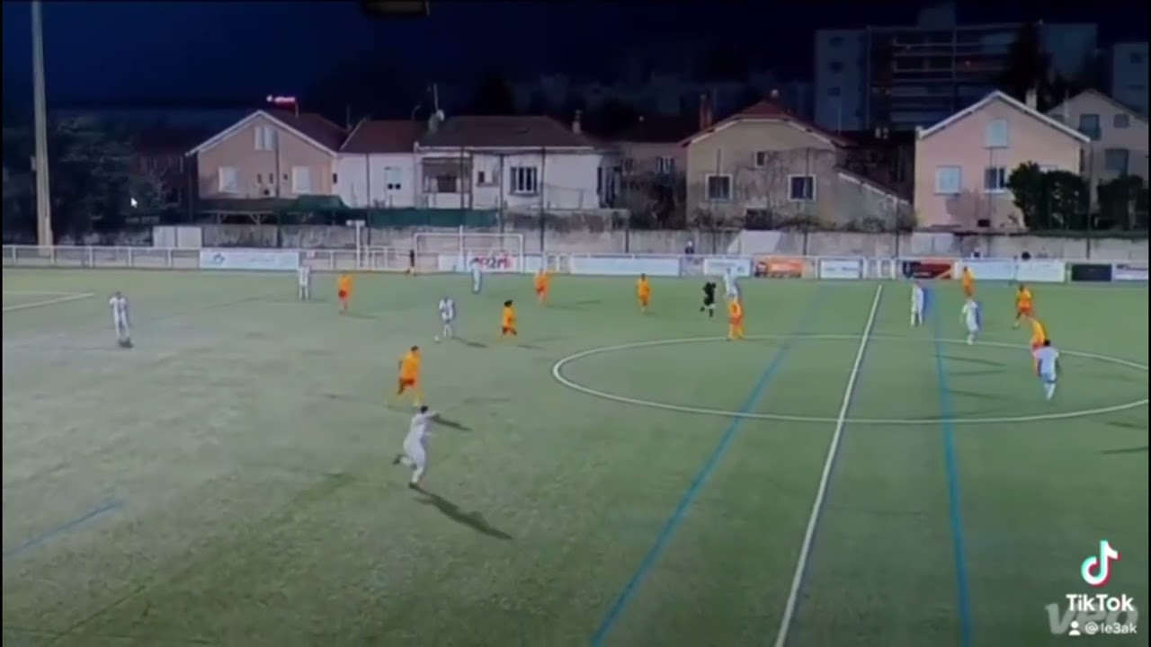 Akram El Mardi // 2001// defensive-attacking-wide Midfielder//